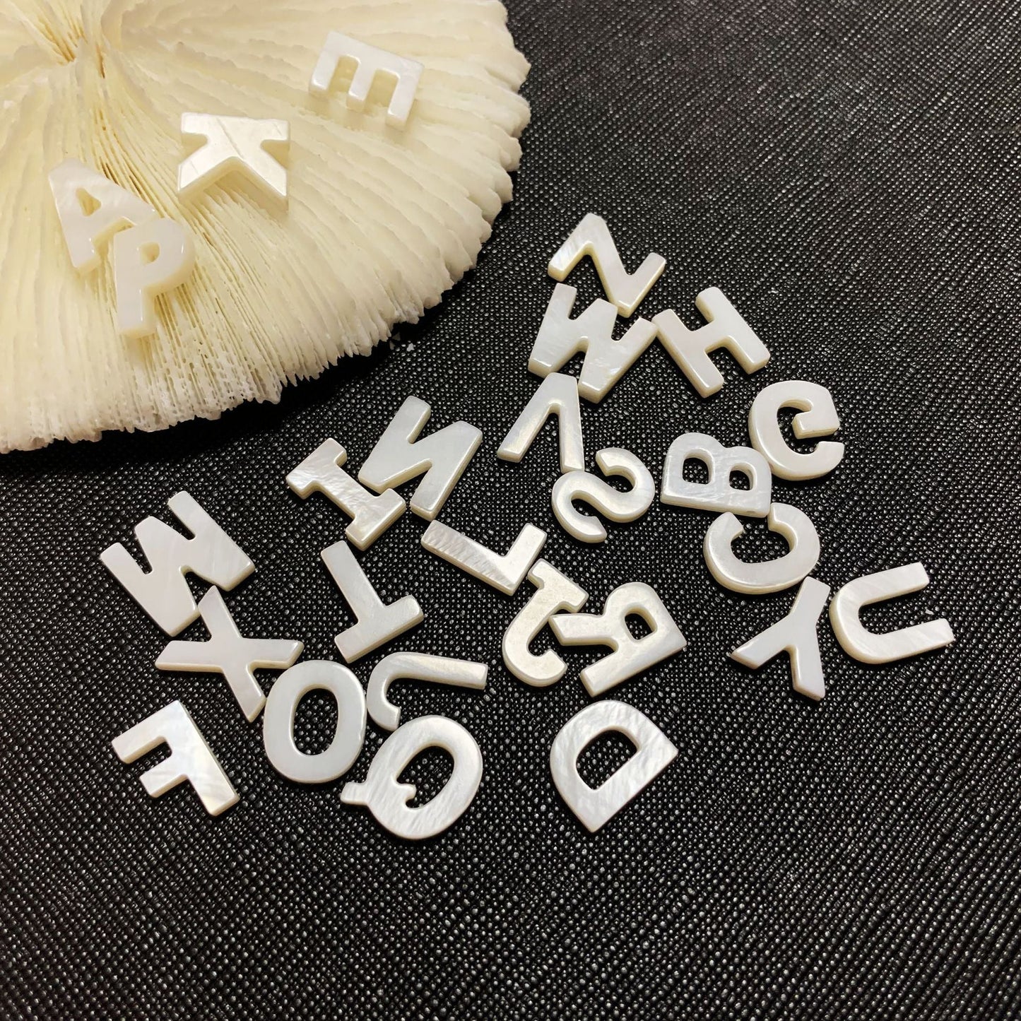Shell Beads - Letter 10*12mm Around 25pcs