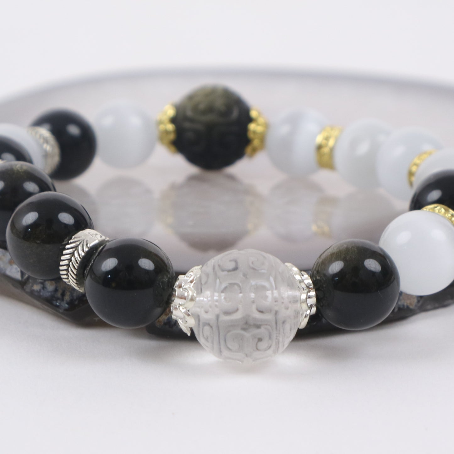 The Black And White Swan Bracelet  Kit